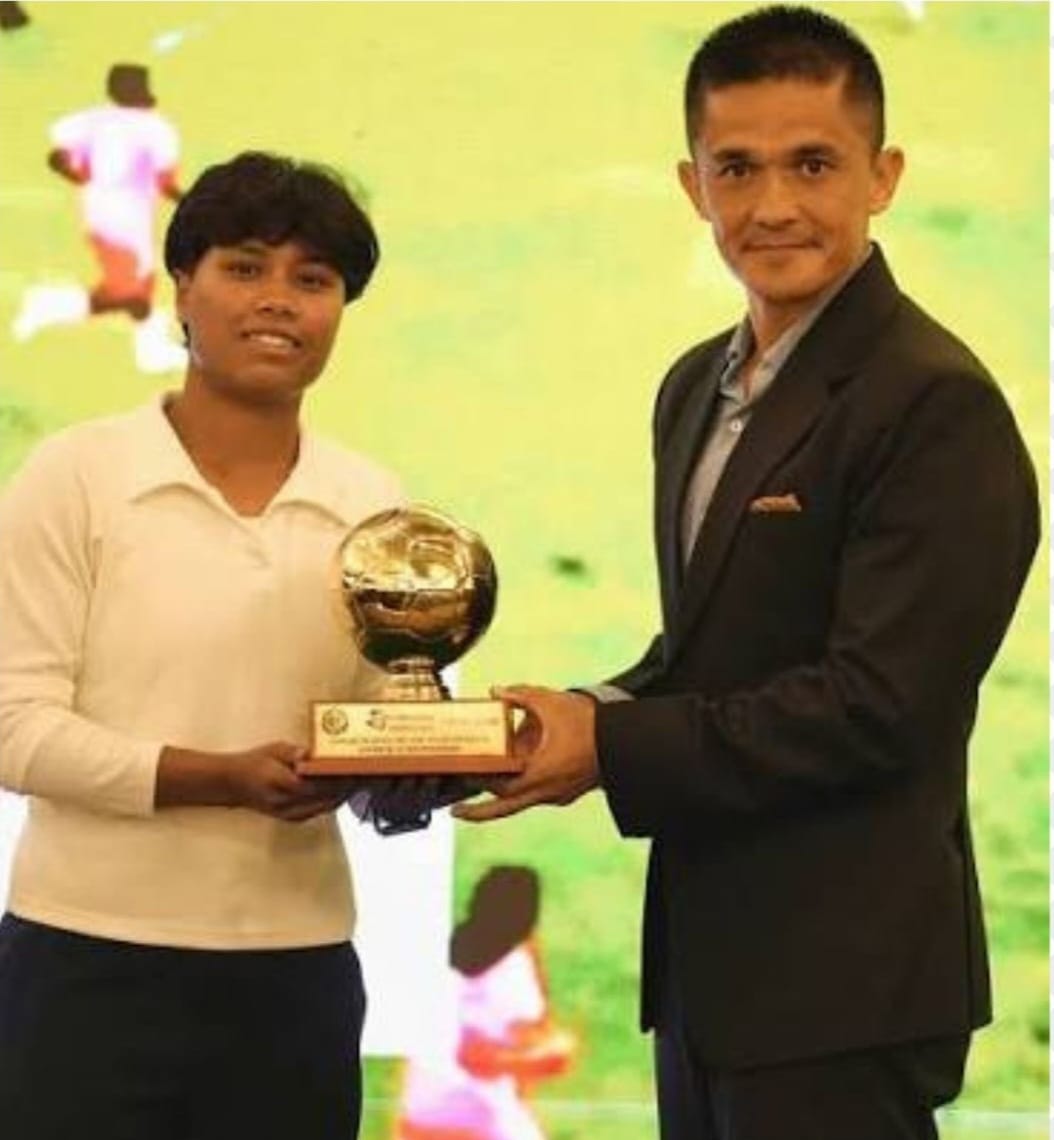 Minister hails Sanfida Nongrum for FPAI Young Player award